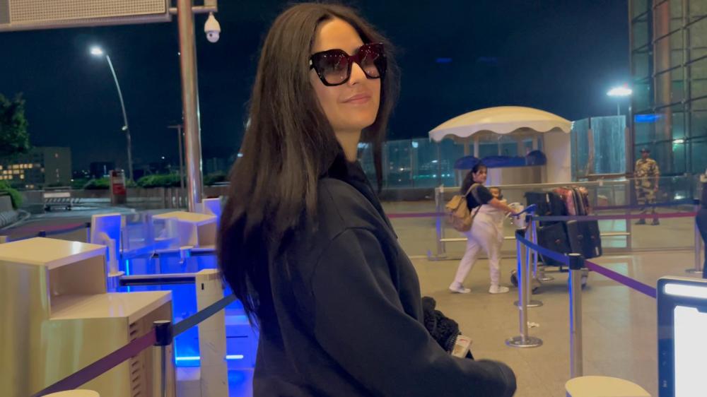 katrina-kaif-was-spotted-at-the-mumbai-airport